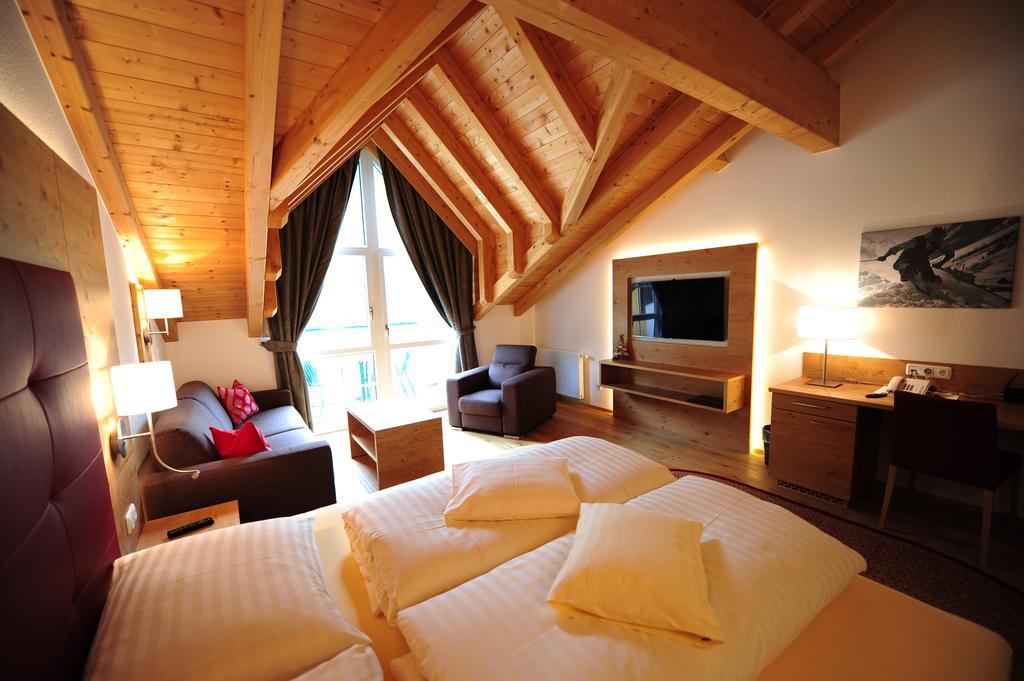 Hotel Dorfstadl Kappl  Esterno foto