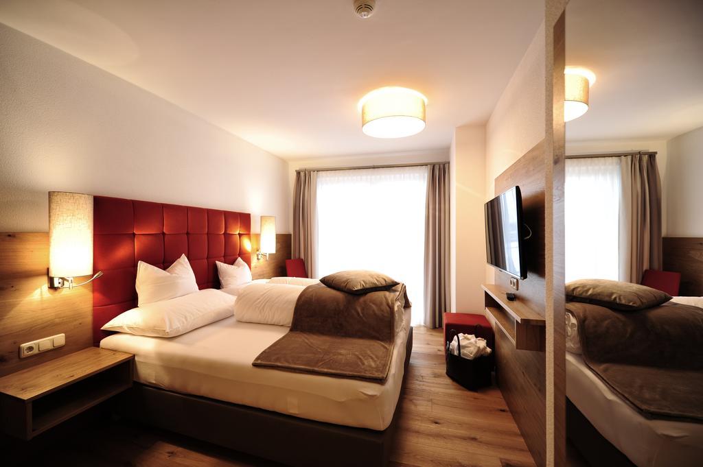 Hotel Dorfstadl Kappl  Esterno foto